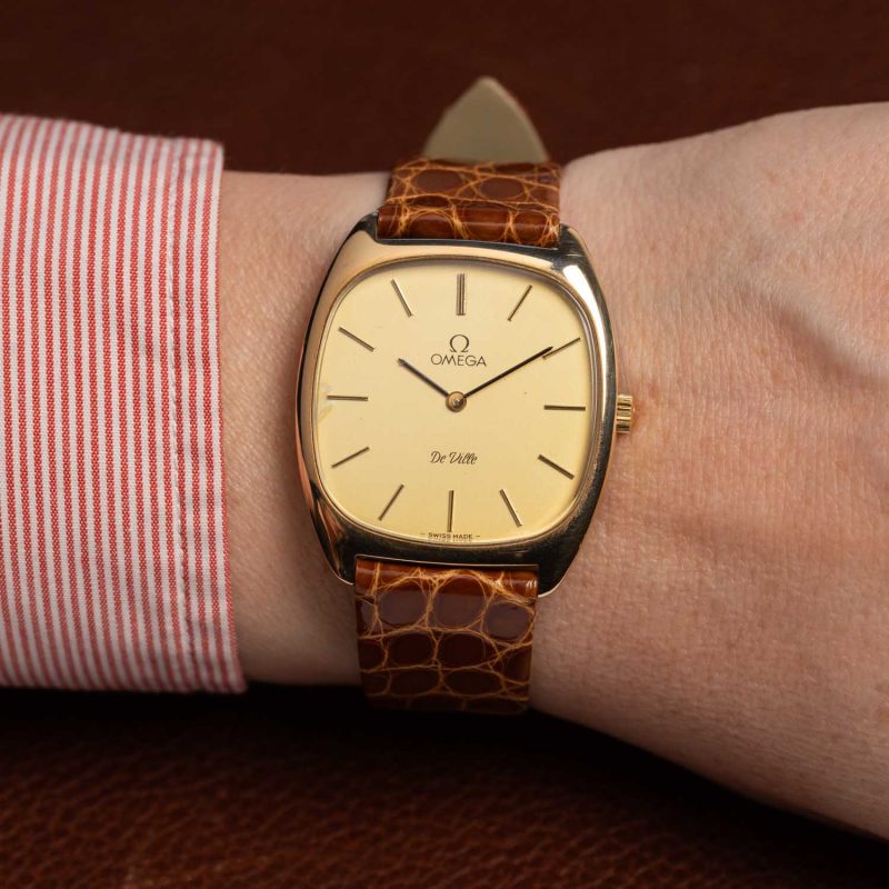 Alternative view of 1979 Omega de Ville