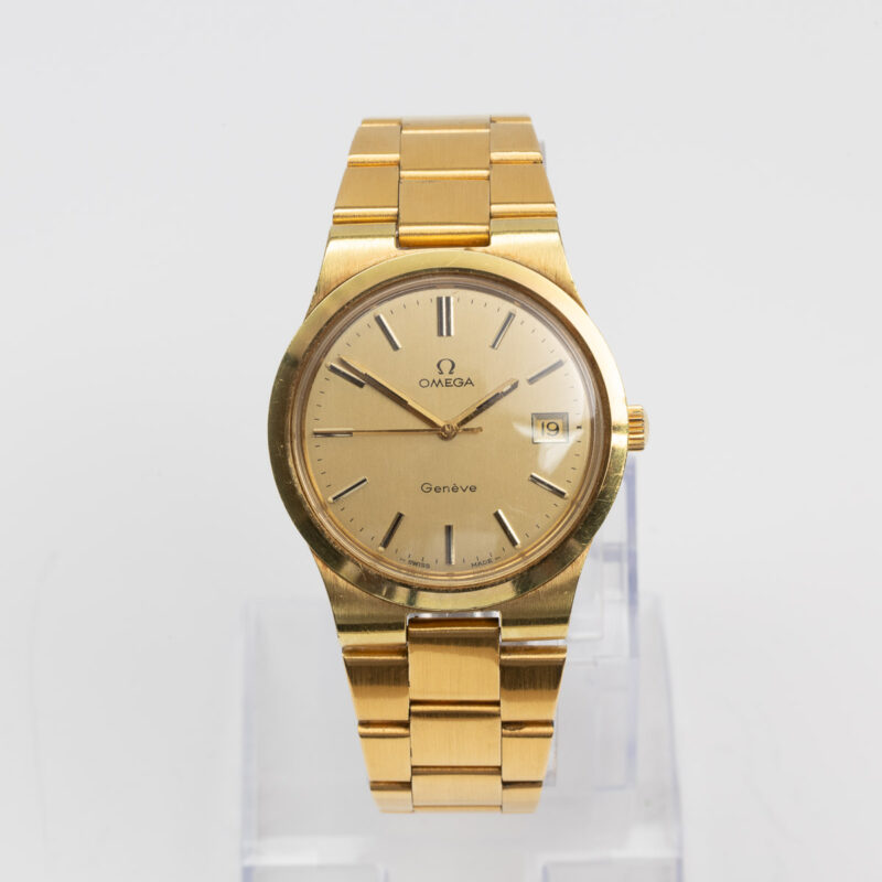 Omega Genève from 1972 Ref. 136.0103. Manual movement Gold plated. Original bracelet.