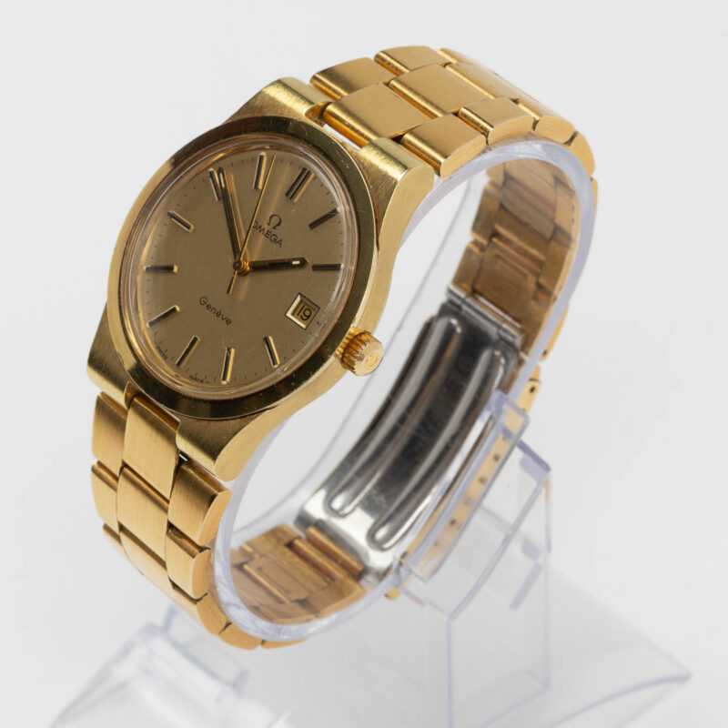 Omega Genève from 1972 Ref. 136.0103. Manual movement Gold plated. Original bracelet.