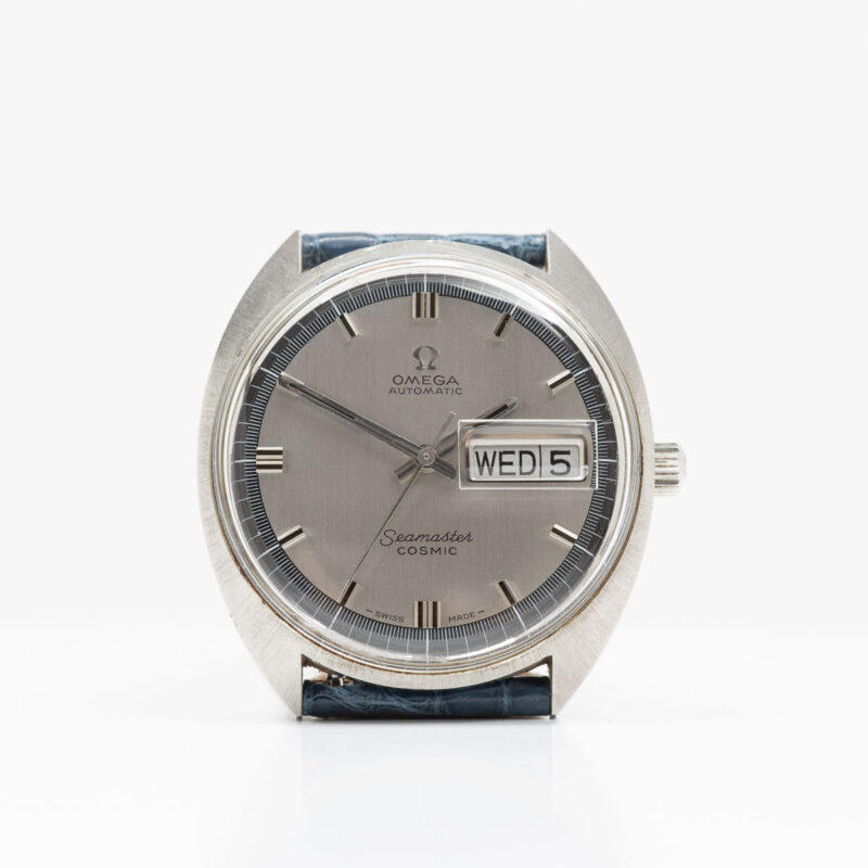 Omega Seamaster Cosmic day/date from 1969 Ref. 166.036. Automatic movement. Steel case. Dial with blue ring.
