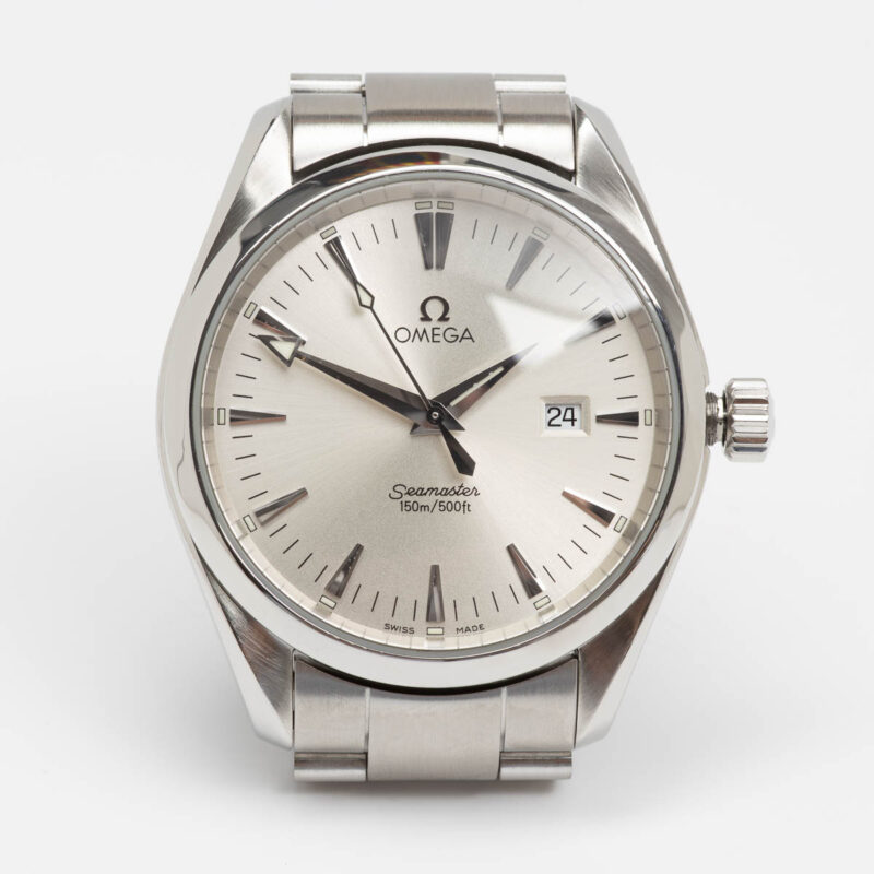 Omega Seamaster Aqua Terra 150m Ref. 2517.30. Quartz movement. Steel case and white dial. Original bracelet.