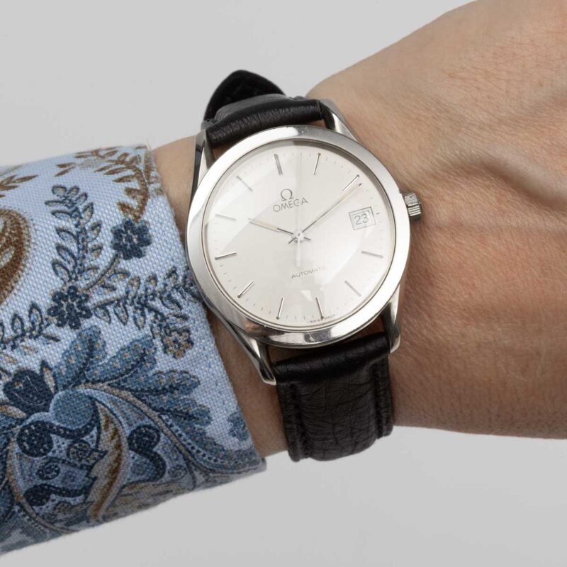 1993 Omega - Image 3