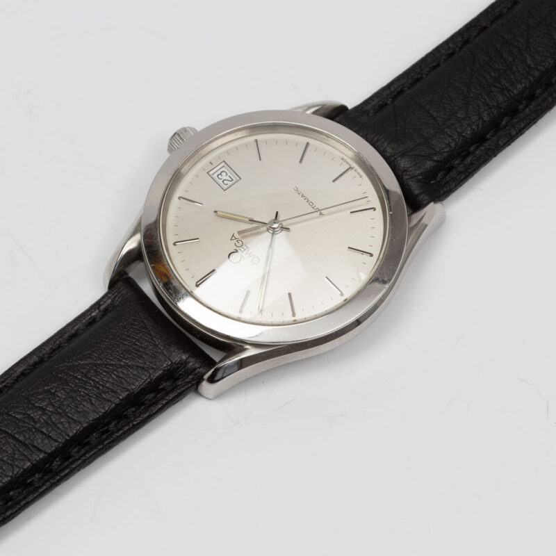 1993 Omega - Image 10