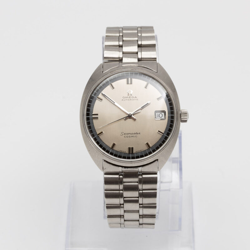 Omega Seamaster Cosmic from 1972 Ref. 166.026. Automatic movement. Dial with blue ring. Original bracelet.