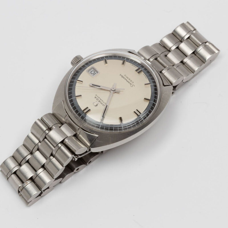 Omega Seamaster Cosmic from 1972 Ref. 166.026. Automatic movement. Dial with blue ring. Original bracelet.