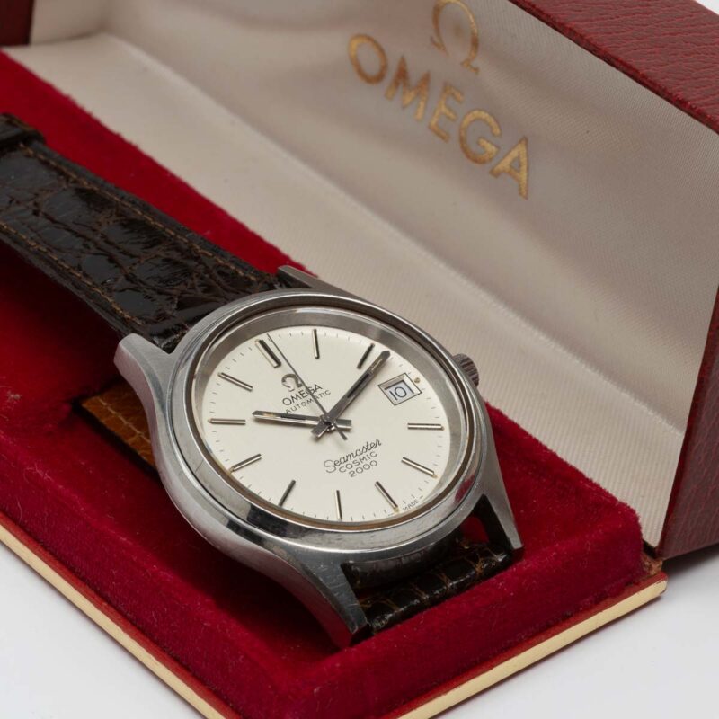 1972 Omega Seamaster Cosmic 2000 date. Automatic movment. Steel case and white dial.