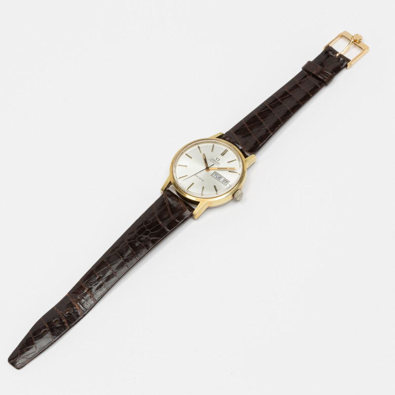 Omega Genève day/date from 1972 Ref. 166.0117. Automatic movement. Gold plated case. White dial.
