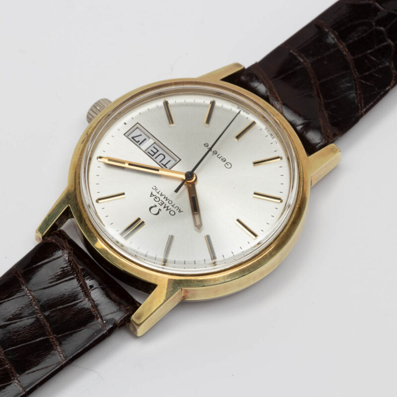 Omega Genève day/date from 1972 Ref. 166.0117. Automatic movement. Gold plated case. White dial.