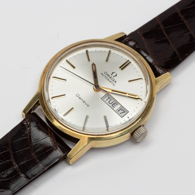 Omega Genève day/date from 1972 Ref. 166.0117. Automatic movement. Gold plated case. White dial.