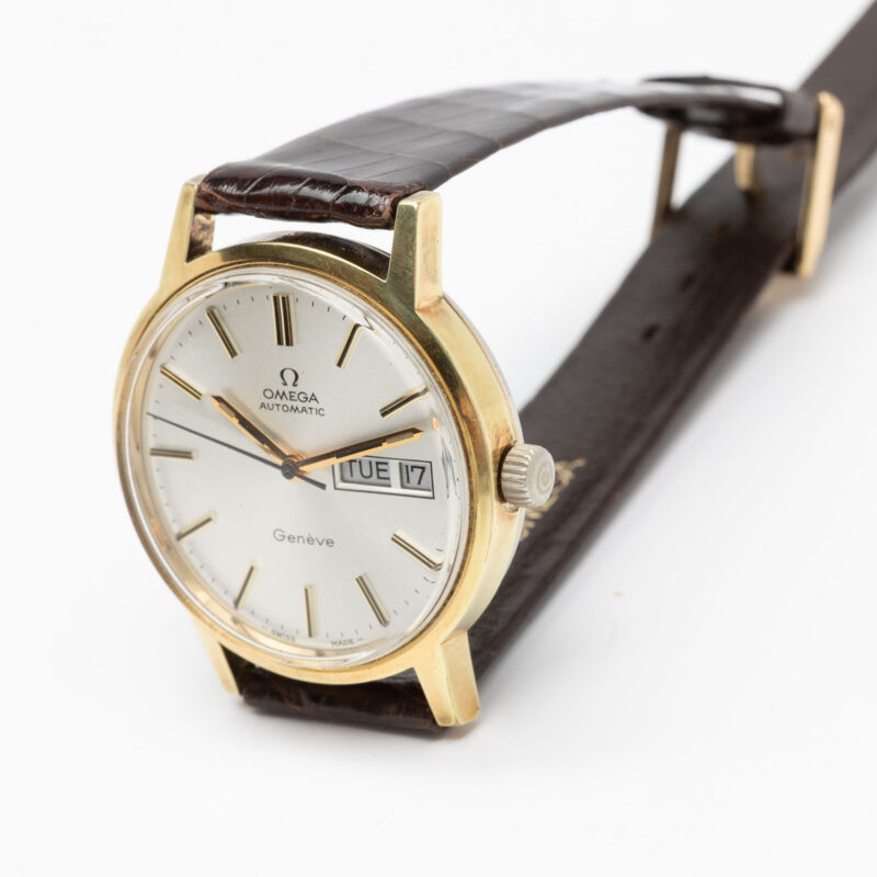 Omega Genève day/date from 1972 Ref. 166.0117. Automatic movement. Gold plated case. White dial.