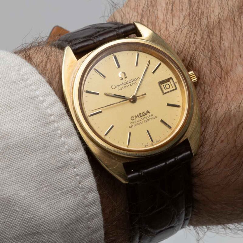 Omega Constellation C-shape goldcap. Automatic movment. 35 mm size without crown