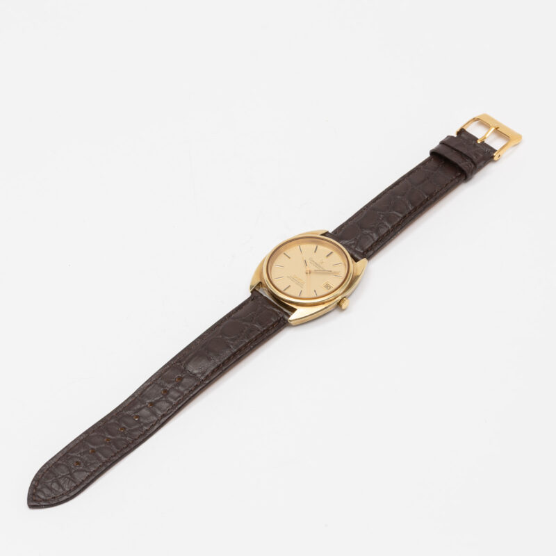 Omega Constellation C-shape goldcap. Automatic movment.