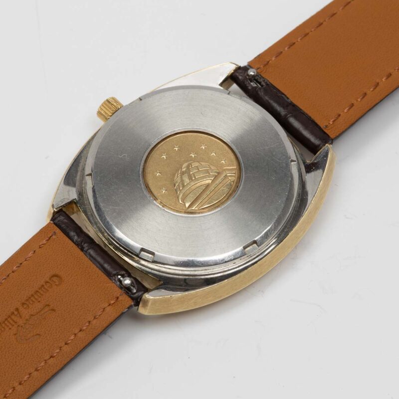 Omega Constellation C-shape goldcap. Automatic movment.