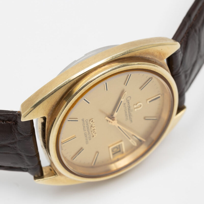 Omega Constellation C-shape goldcap. Automatic movment.
