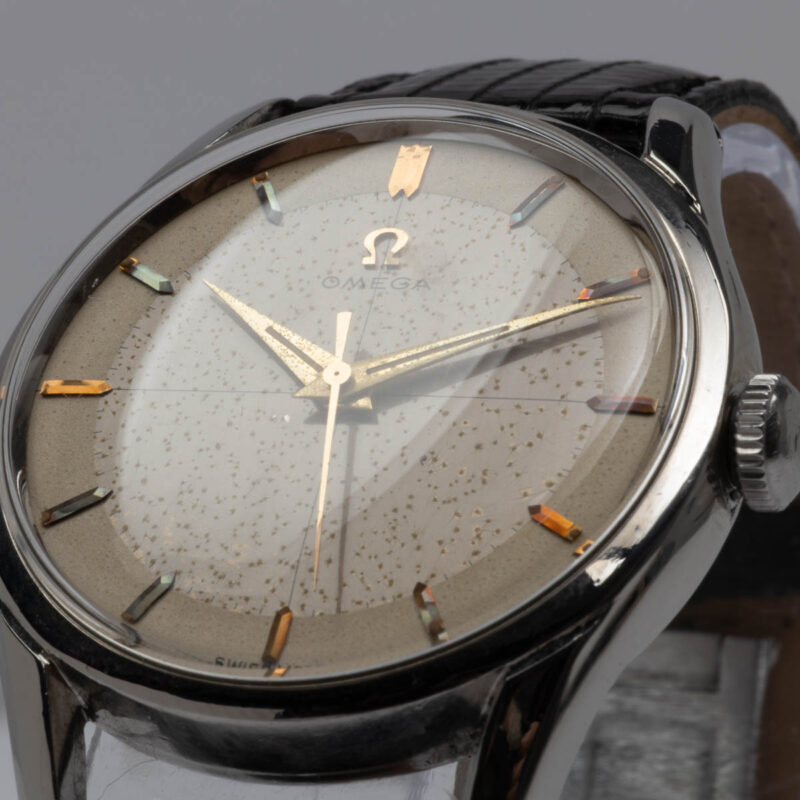 Vintage Omega from 1954 witch crosshair dial. Manual movment. Steel case.