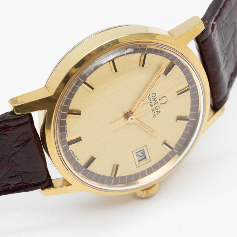 Vintage gold plated Omega date Ref. 166.0098. Automatic movement. Dial with ring.