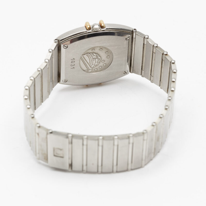 Omega Constellation Manhattan from 1984 Ref. 3980877. Quartz movement. Gold bezel. Sparkle dial.