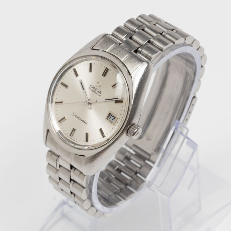 Omega Seamaster from 1970 Ref. 166.067. Automatic movement. Steel case. Original bracelet.