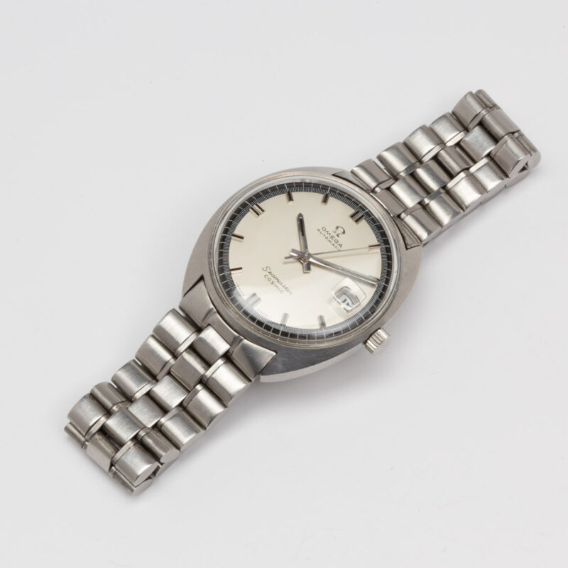 Omega Seamaster Cosmic from 1969 Ref. 166.026. Automatic movement. Dial with blue ring. Original bracelet.