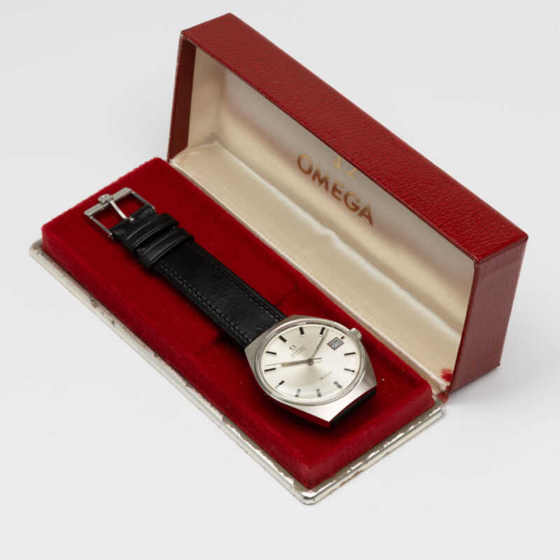 Omega de Ville from 1971 Ref. 166.051. Automatic movement. Monoblock steel case. Unique indexes.