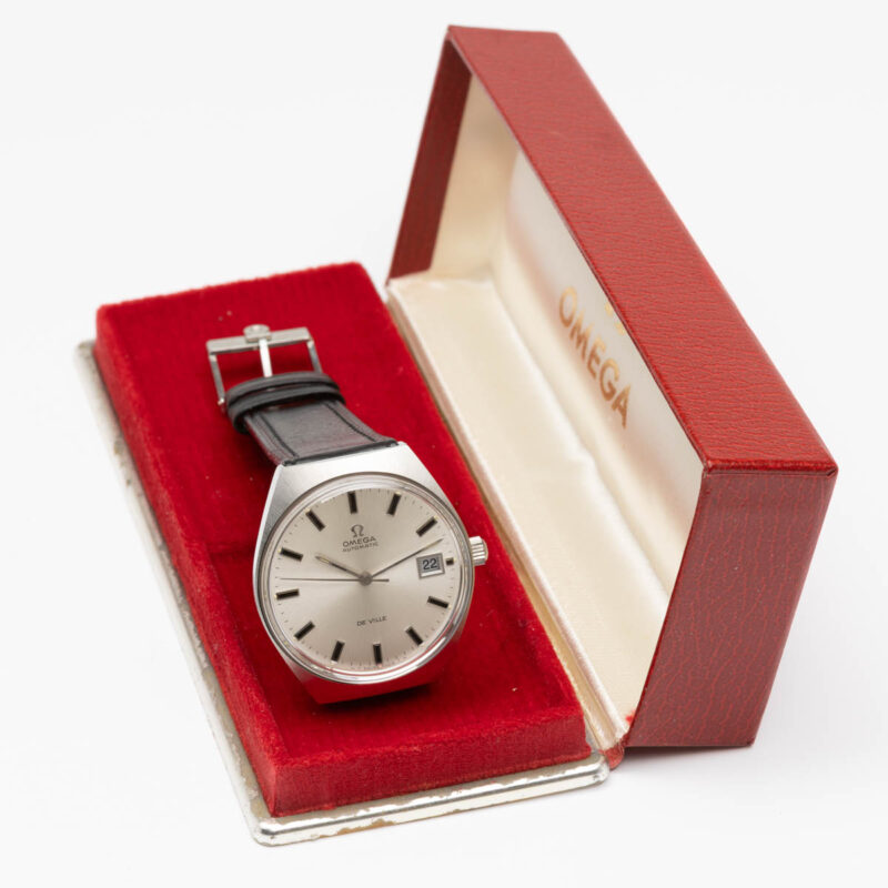 Omega de Ville from 1971 Ref. 166.051. Automatic movement. Monoblock steel case. Unique indexes.