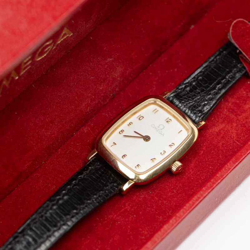 1986 Omega quartz Ref. 595 0099.2 Cal. E03.001. 20 mic gold-plated watch