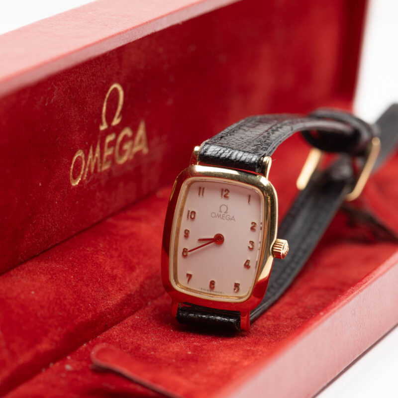 1986 Omega quartz Ref. 595 0099.2 Cal. E03.001. 20 mic gold-plated watch