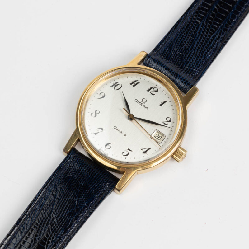 1975 Omega Genève date Cal. 1030 Ref. 136.0104. Manual movement. Gold plated