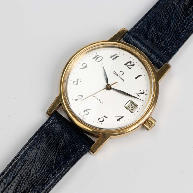 1975 Omega Genève date Cal. 1030 Ref. 136.0104. Manual movement. Gold plated