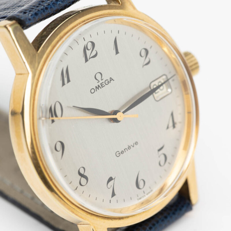 1975 Omega Genève date Cal. 1030 Ref. 136.0104. Manual movement. Gold plated