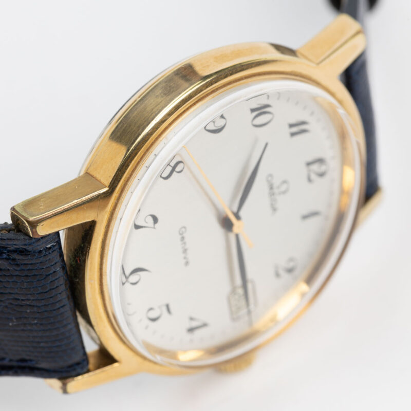 1975 Omega Genève date Cal. 1030 Ref. 136.0104. Manual movement. Gold plated