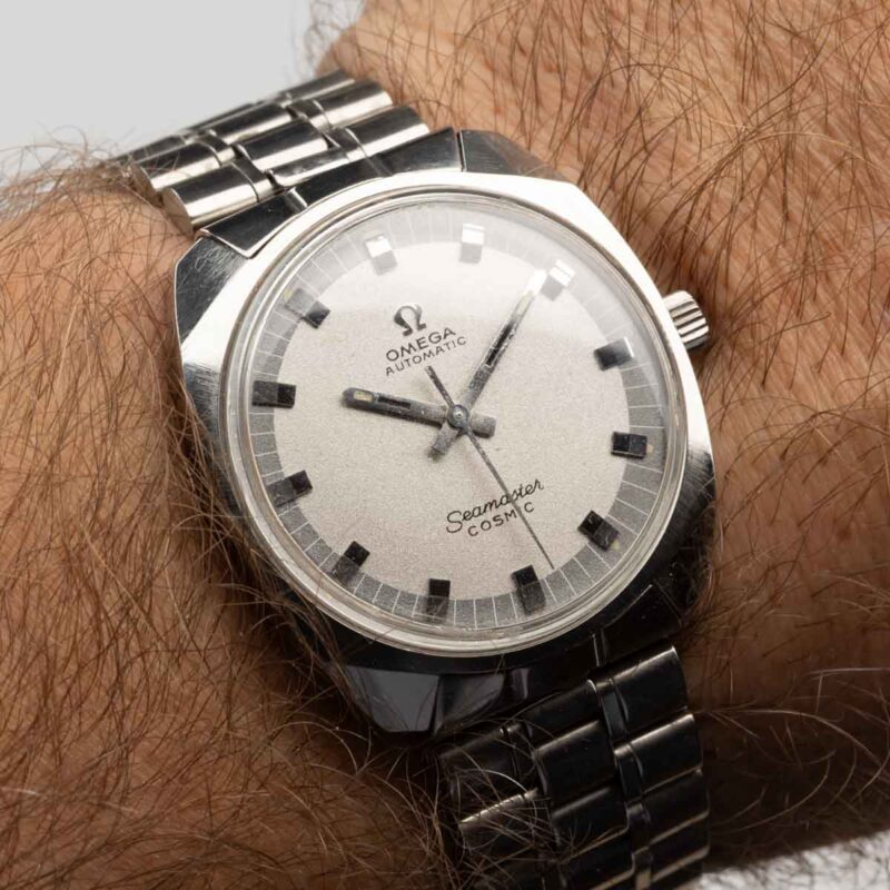 1960s Omega Seamaster Cal. 552. Automatic movement. Sparkle dial