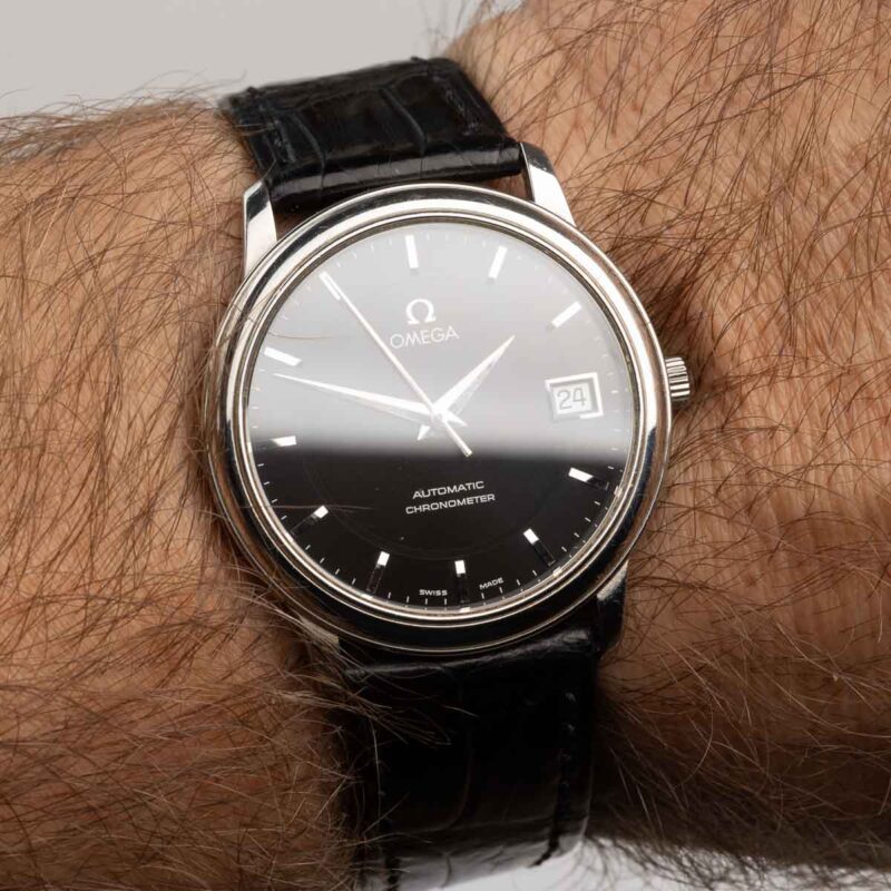 2000s Omega de Ville Chronometer date Cal. 1109 Ref. 168.1050. Automatic. Black dial.