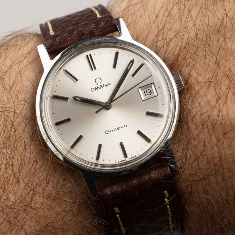 1972 Omega Genève date Cal. 1030 Ref. 136.0099. Manual movement, steel case. It’s 35 mm size without crown.
