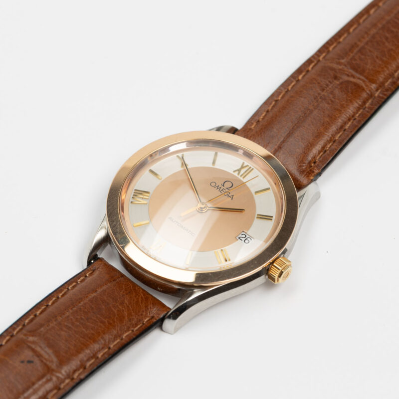 1991 Omega date automatic Cal. 1110 Ref. 1660295/3660895. Gold bezel