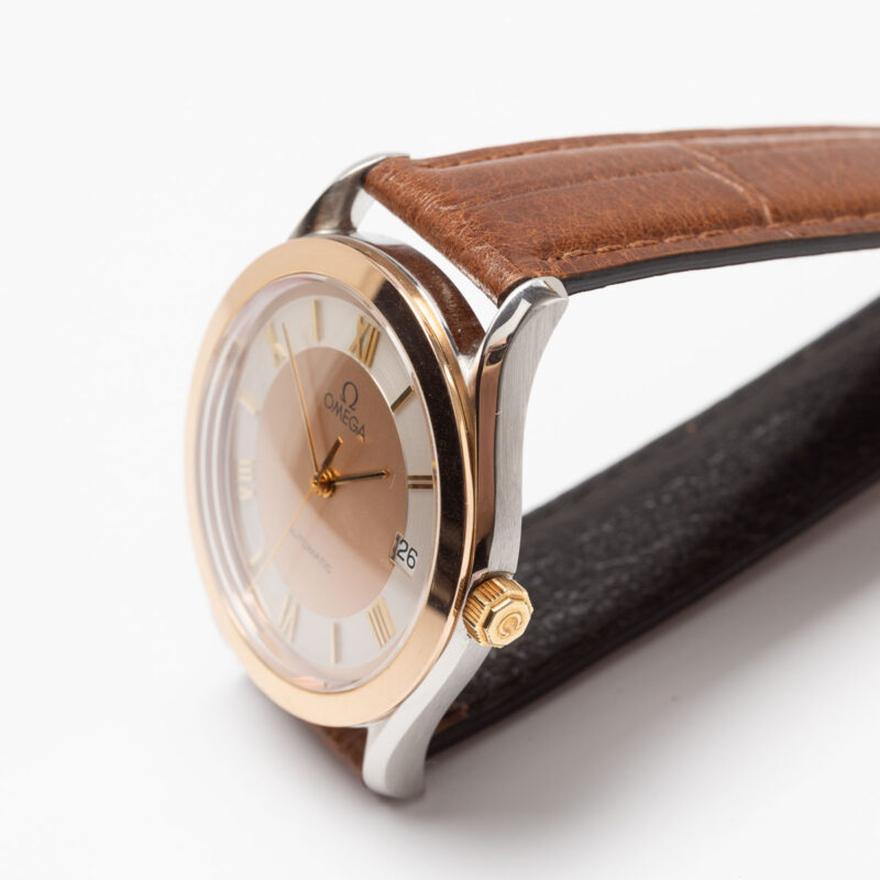 1991 Omega date automatic Cal. 1110 Ref. 1660295/3660895. Gold bezel.