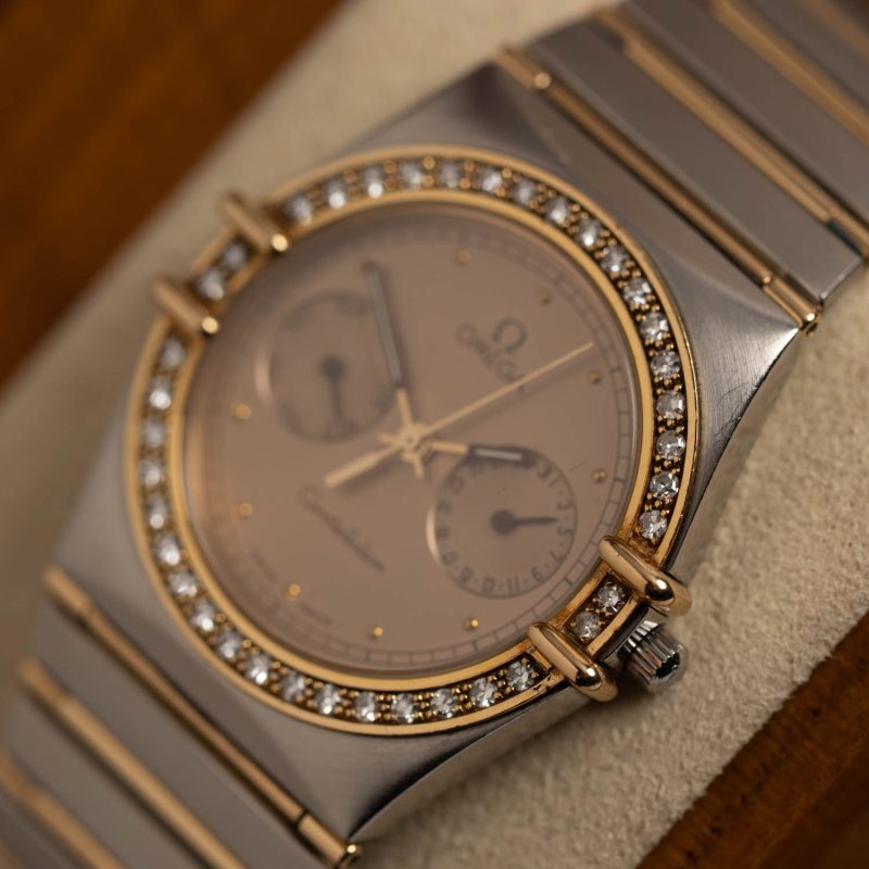 Alternative view of 1980s Omega Constellation Manhattan