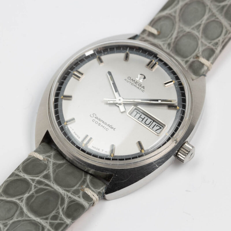 Omega Seamaster Cosmic day/date Cal. 752-1 Ref. 166.036. From 1968. Automatic movement. Dial with blue ring. Steel case.