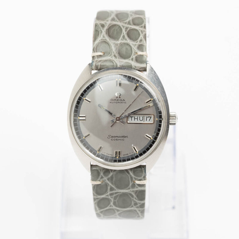 Omega Seamaster Cosmic day/date Cal. 752-1 Ref. 166.036. From 1968. Automatic movement. Dial with blue ring. Steel case.
