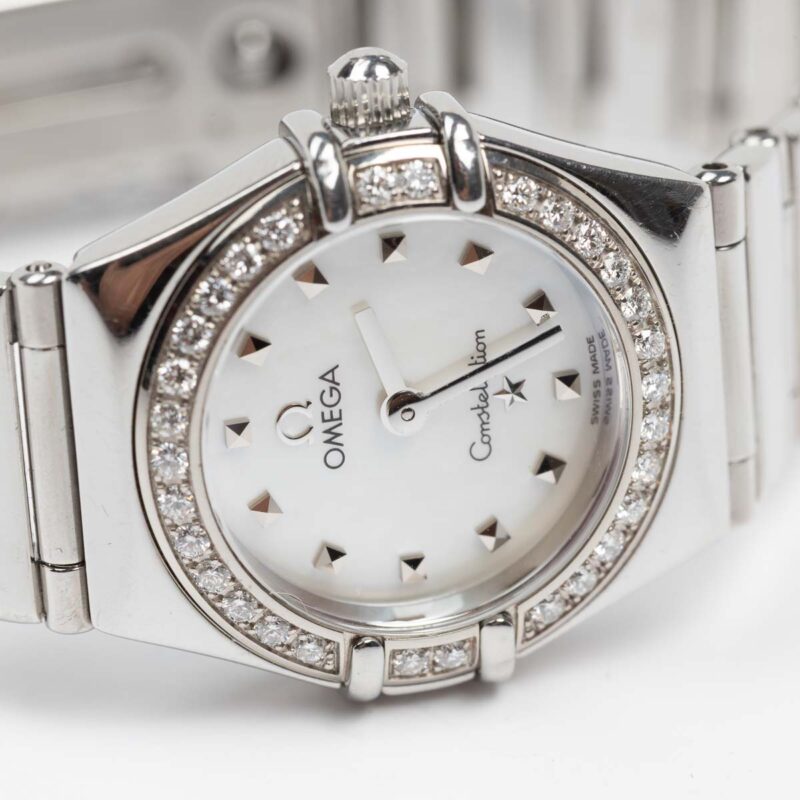 2000. Omega Constellation Manhattan