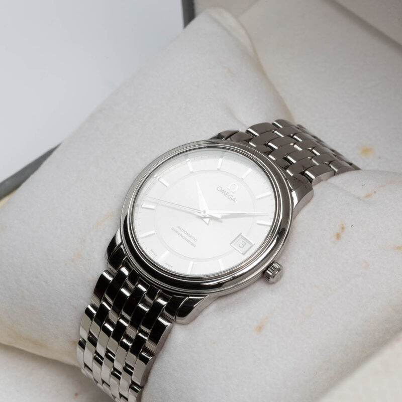 Omega de Ville Cal. 1109 Ref. 168.1050. From 1986. Automatic. Steel case. Original bracelet.