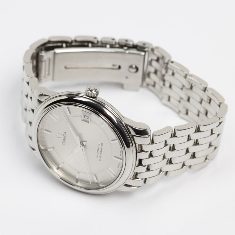 Omega de Ville Cal. 1109 Ref. 168.1050. From 1986. Automatic. Steel case. Original bracelet.