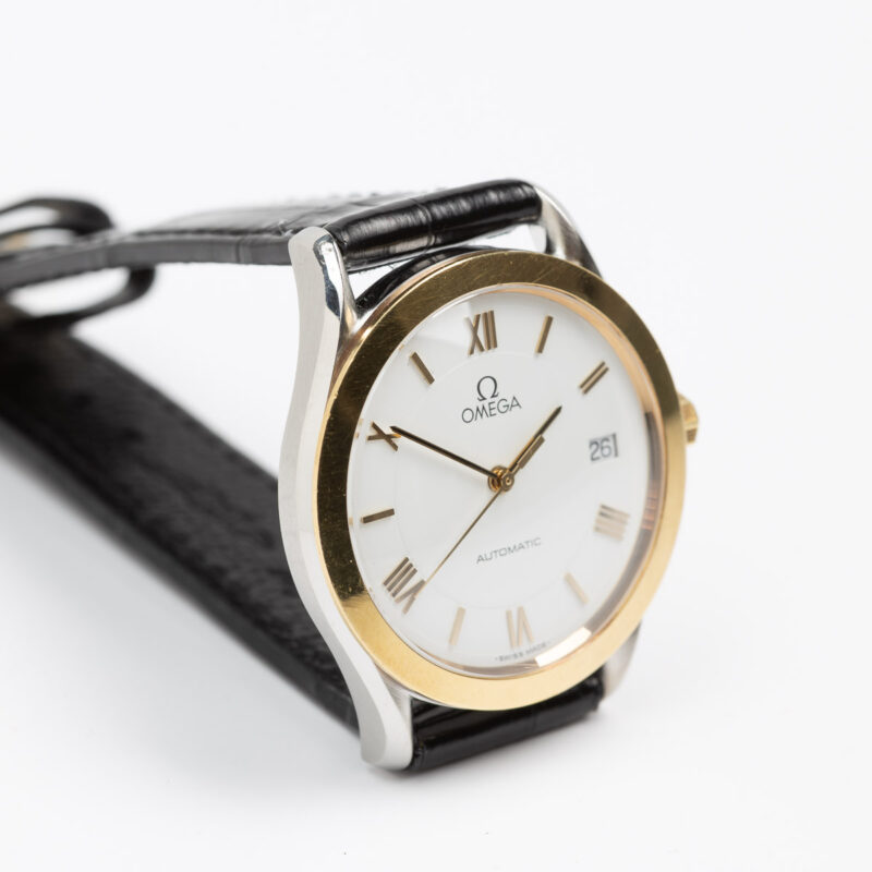Omega date Cal. 1110 Ref. 166 0295/366 0895. From 1991. Automatic movement. Gold bezel. White dial.