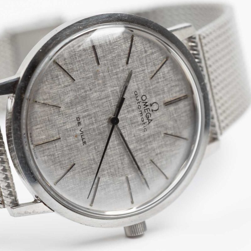 Omega de Ville Cal. 711 Ref. 165 008. From 1968. Linen dial. Automatic movment.