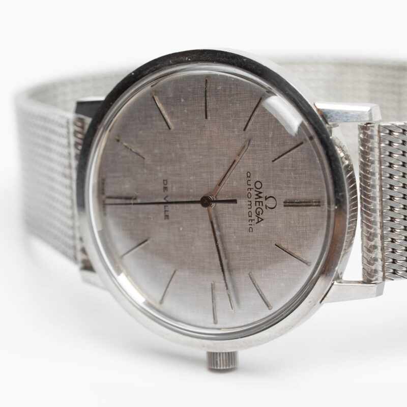 Omega de Ville Cal. 711 Ref. 165 008. From 1968. Linen dial. Automatic movment.