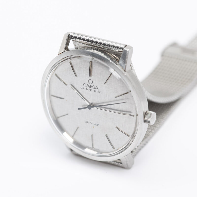 Omega de Ville Cal. 711 Ref. 165 008. From 1968. Linen dial. Automatic movment.