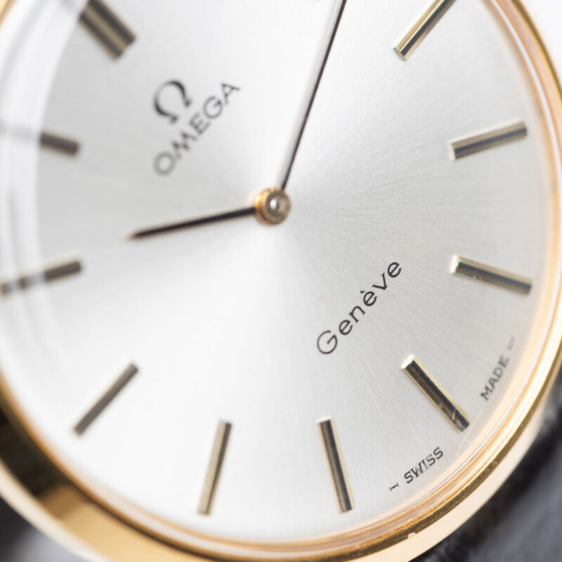 Omega Geneve Ref. 11.0110 Cal. 620. From 1971. Manual movement Gold-plated watch. White dial.