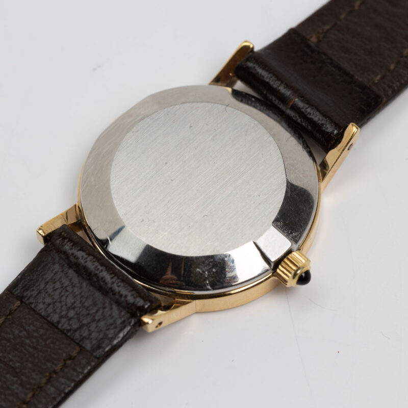 Ladies Omega de Ville Cal. 625 Ref. 511.0392. From 1979. Manual movment. Gold plated.