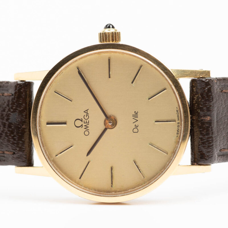 Ladies Omega de Ville Cal. 625 Ref. 511.0392. From 1979. Manual movment. Gold plated.