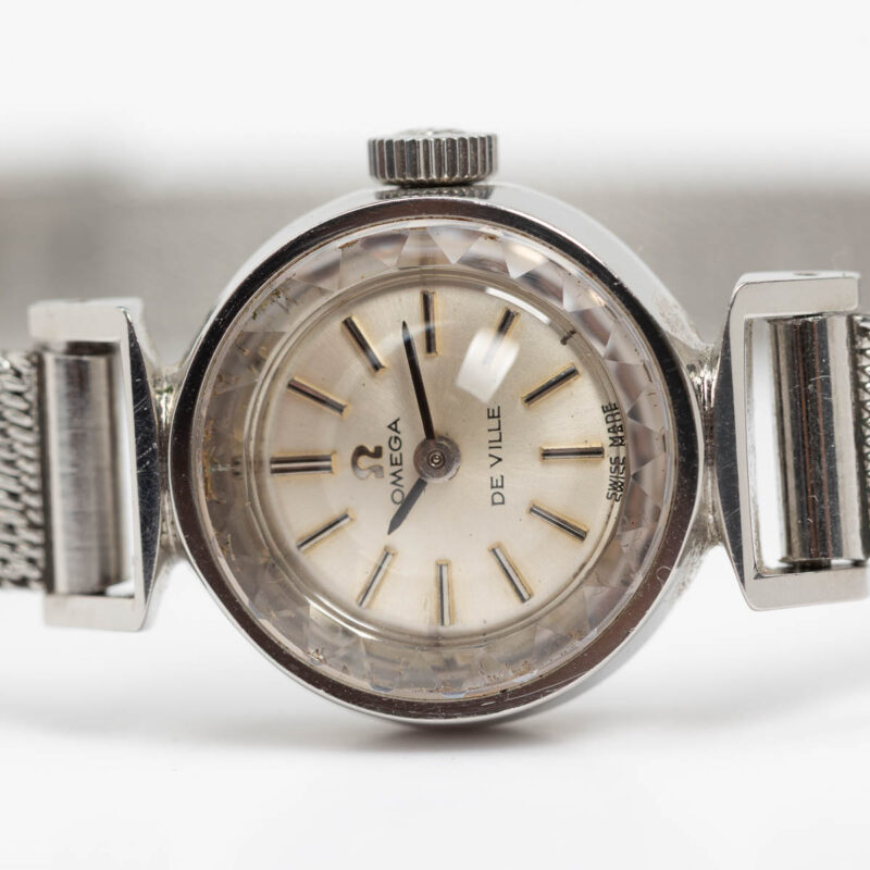 Ladies Omega de Ville Cal. 484 Ref. 511.254. From 1968. Manual movement. Steel case.